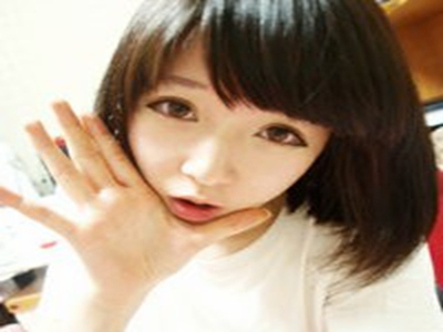 兰姨捂着嘴怕发出声音吵到,深夜捂嘴，邻里情谊暖人心-2